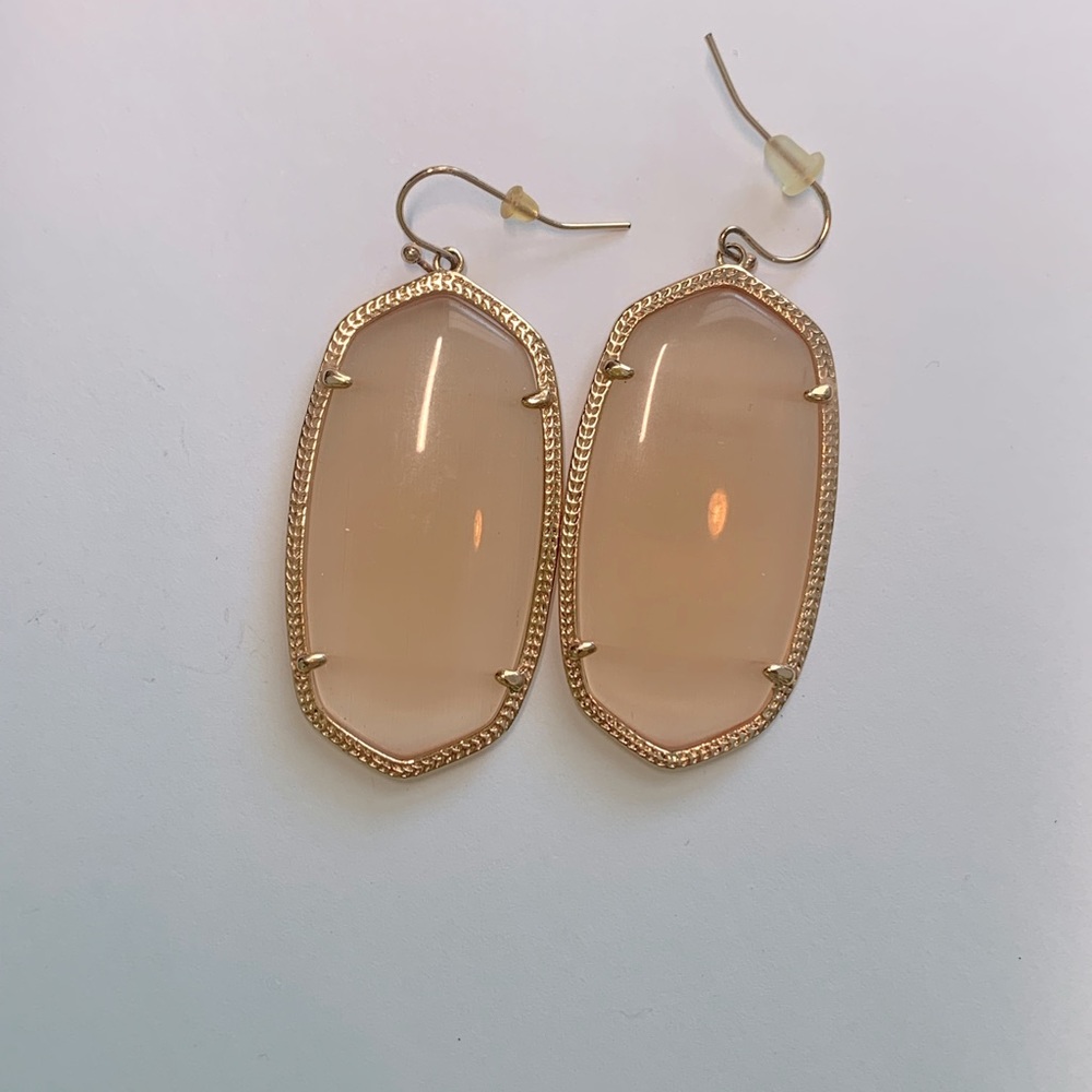 Kendra Scott Danielle earrings